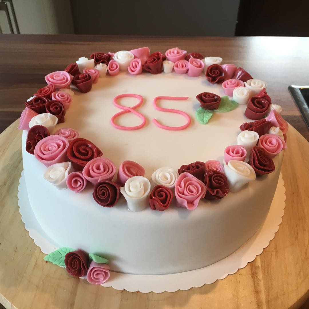 85cake.jpg